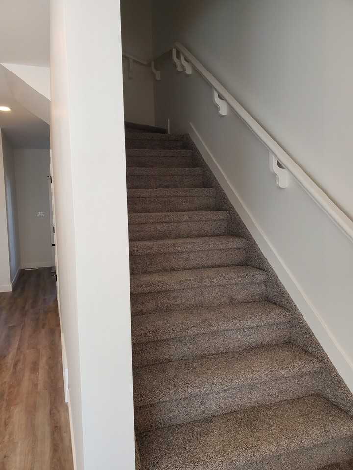 17314 6a Street Northeast - Photo 4 of 16