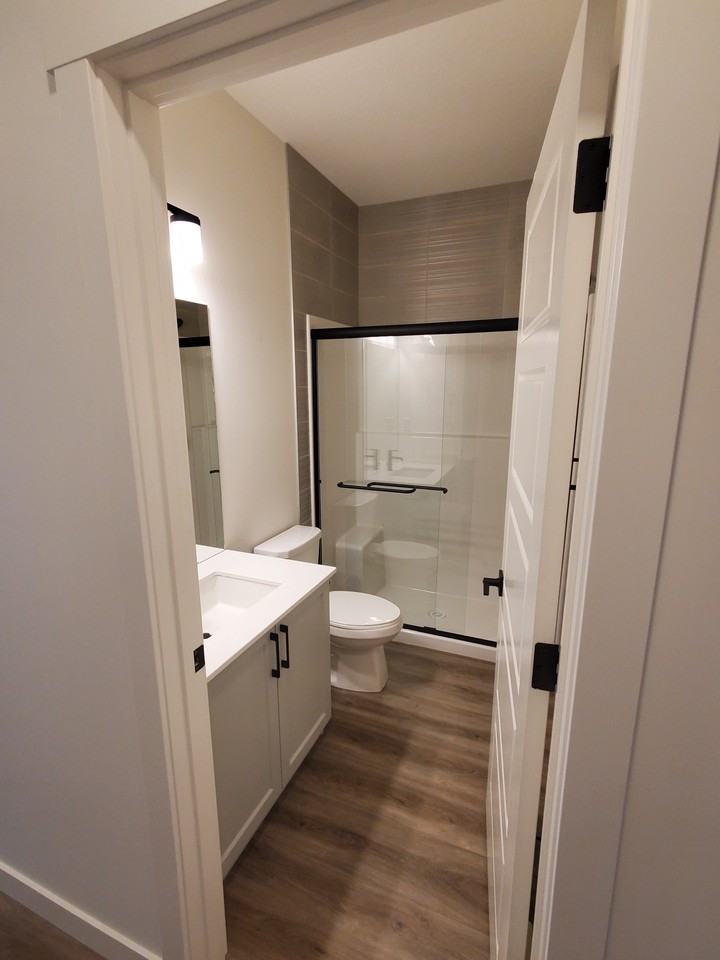 17314 6a Street Northeast - Photo 6 of 16