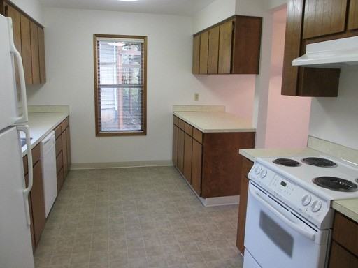 4389 Imperial Dr - Photo 2 of 9