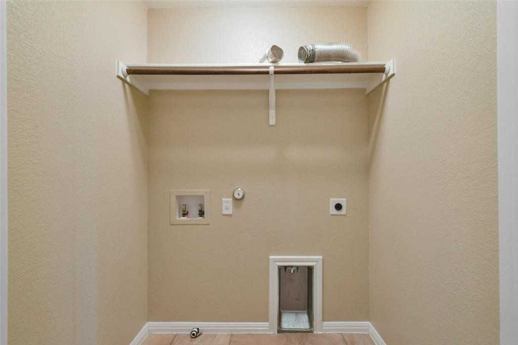 408 Carl Shipp Dr #A - Photo 2 of 23