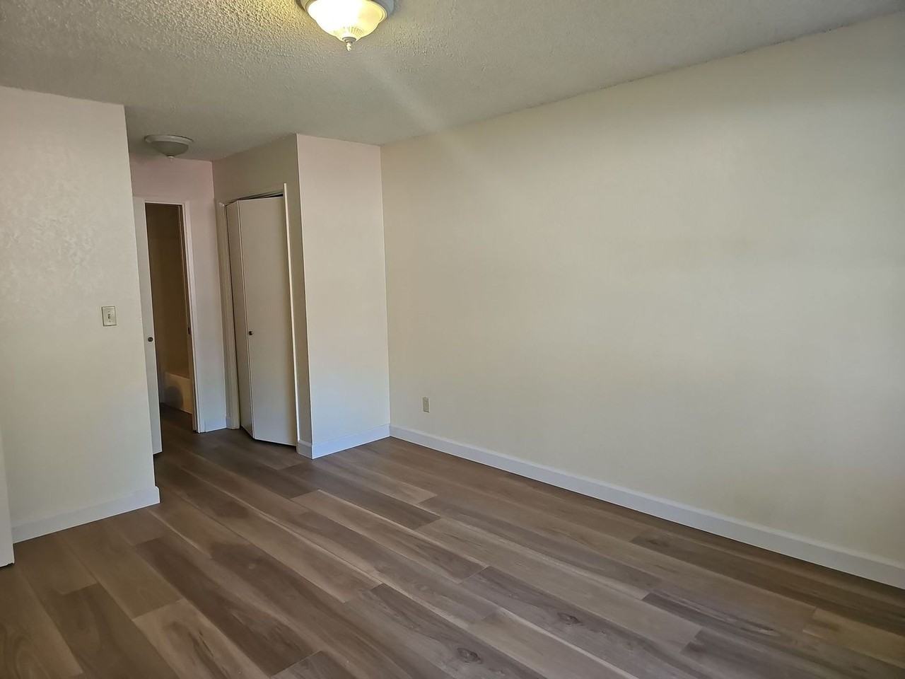 0175 1807 Abbott - Photo 6 of 8