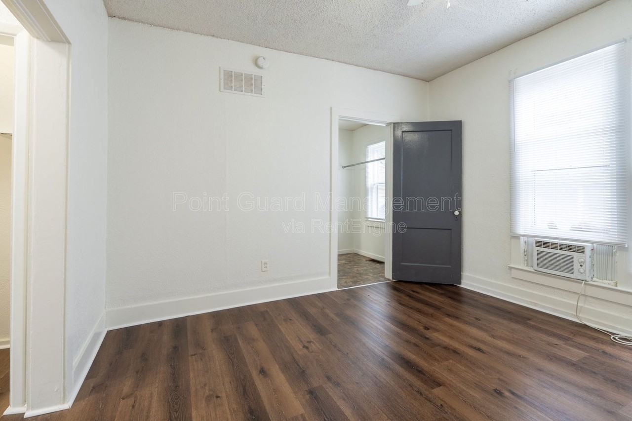 229 S Charles St #2 - Photo 6 of 17
