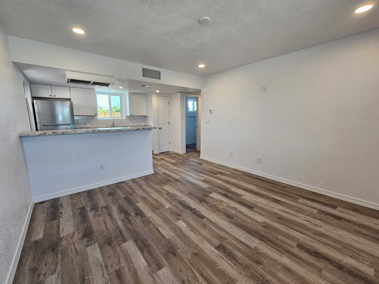 4062 E Main St #A2 - Photo 7 of 9