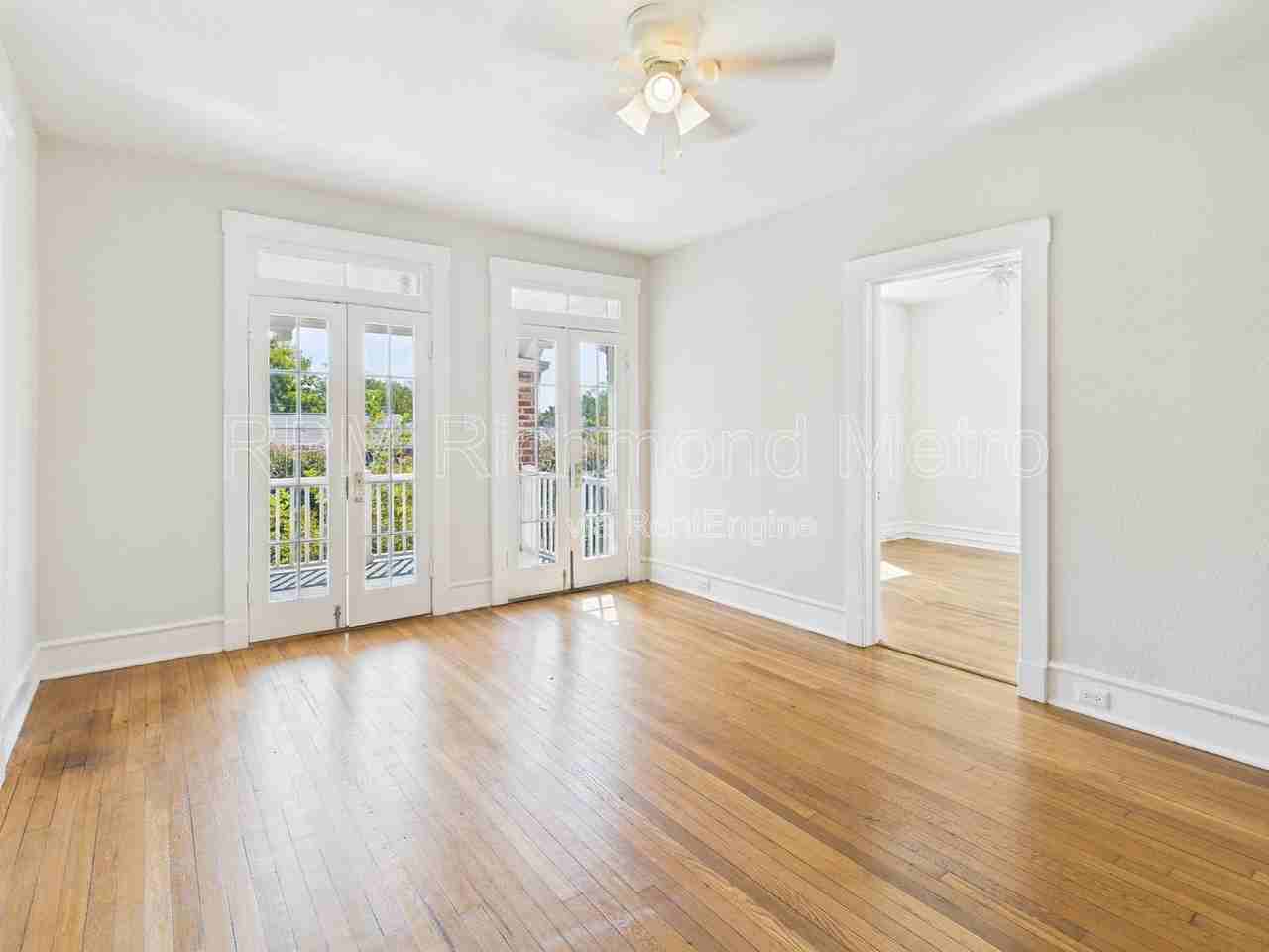 2400 Barton Ave #7 - Photo 2 of 10