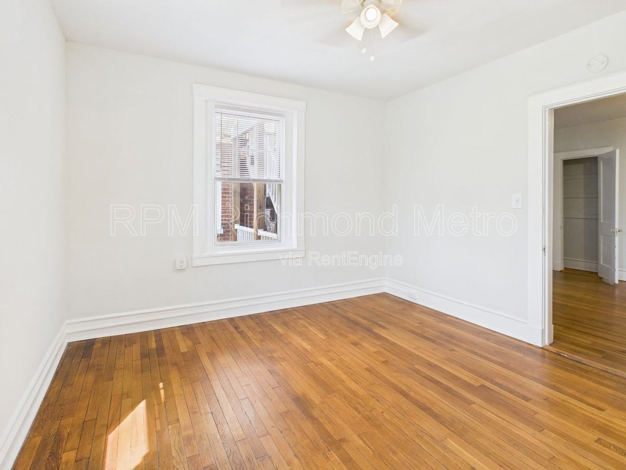 2400 Barton Ave #7 - Photo 7 of 10