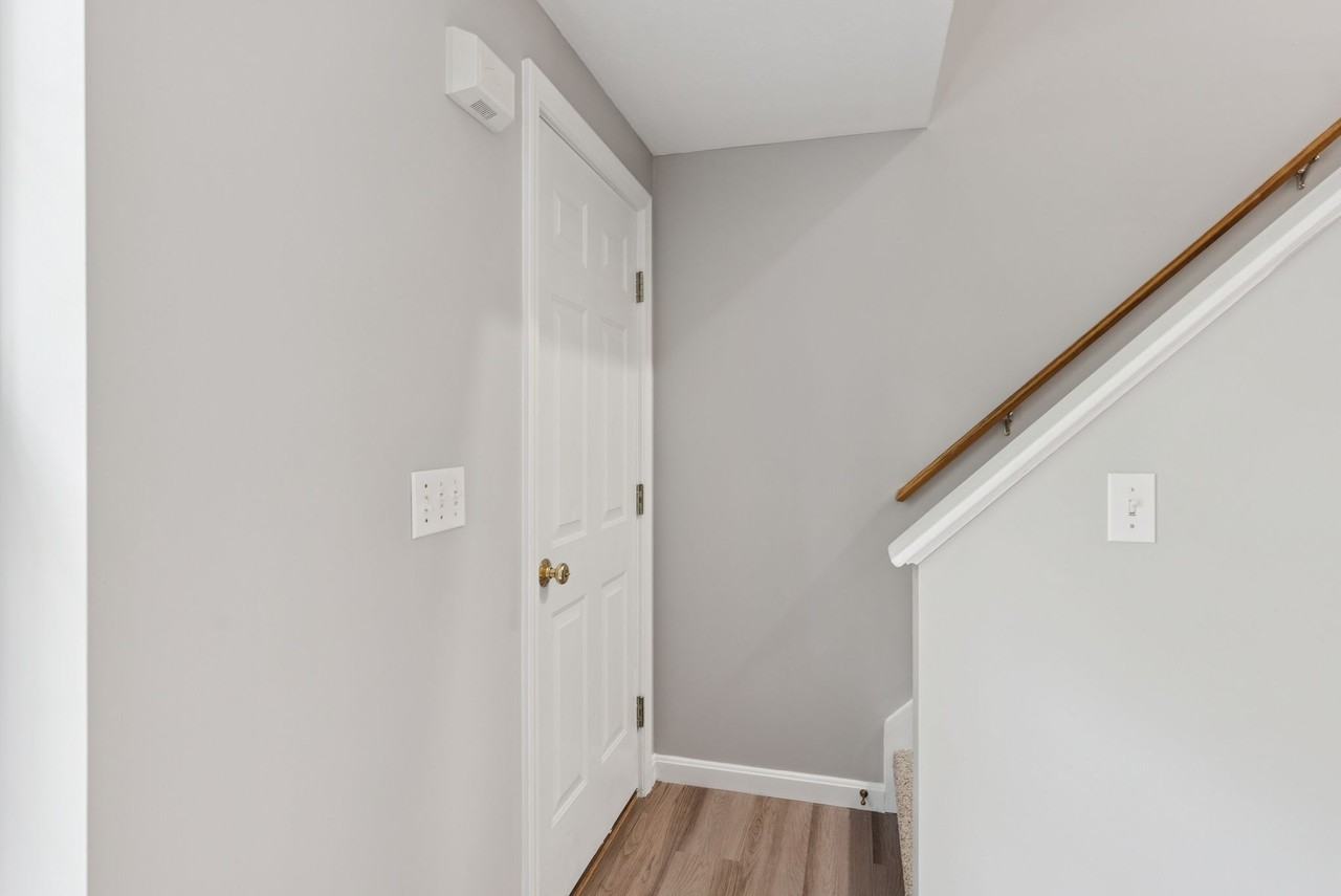 98 Alewive Rd #2 - Photo 2 of 27