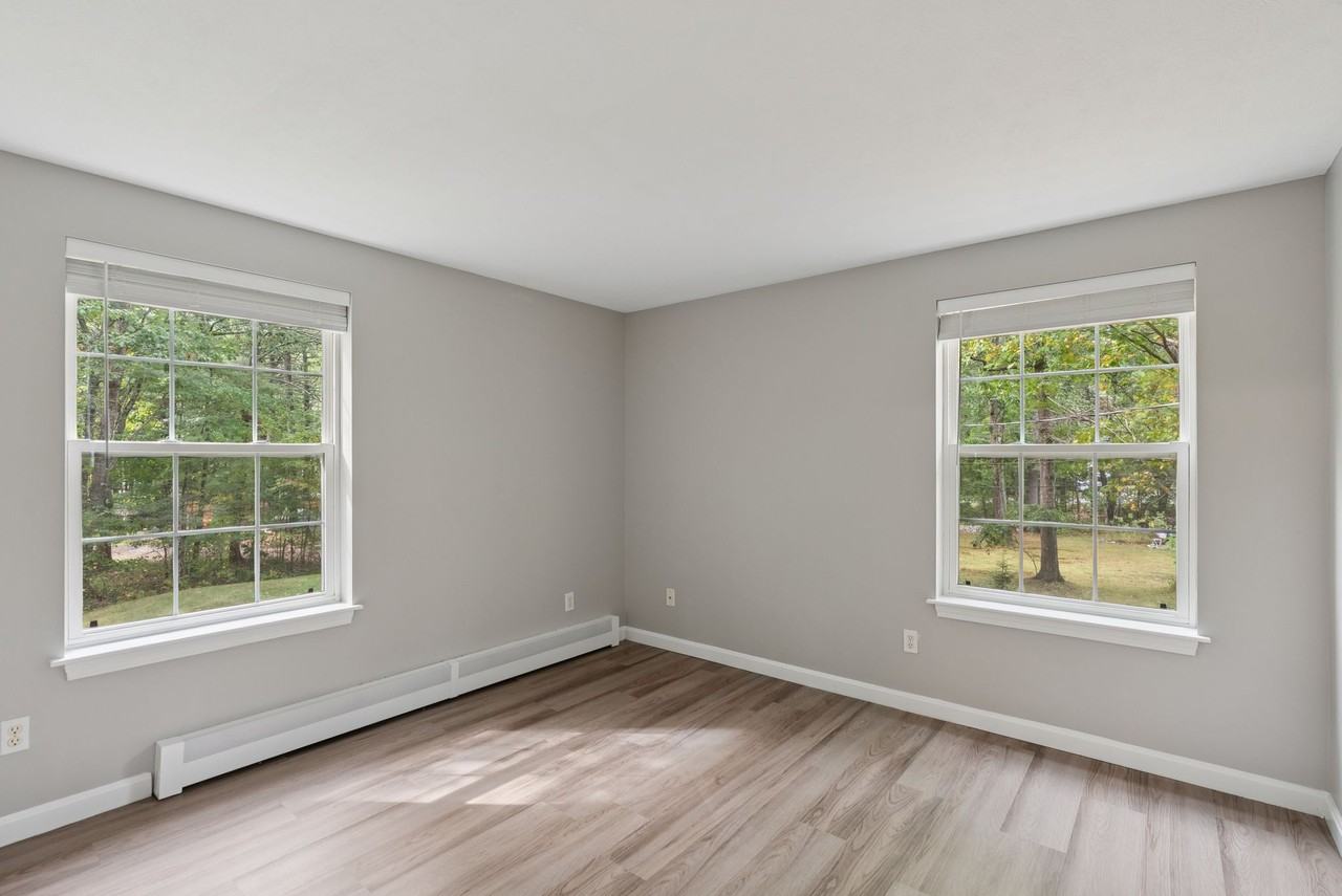 98 Alewive Rd #2 - Photo 7 of 27