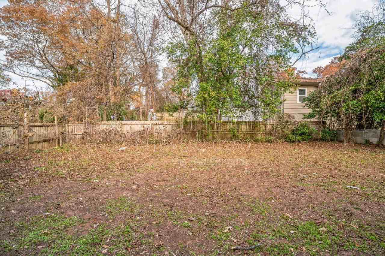 927 Byron Dr Sw - Photo 7 of 37