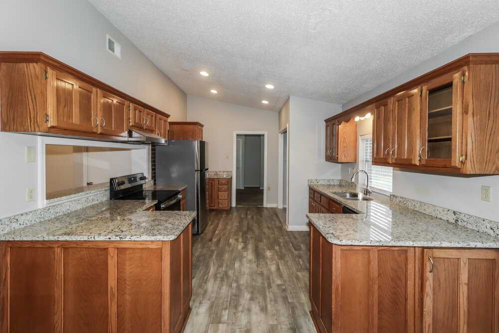 6124 Kensington Cir - Photo 7 of 16