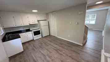 featured image of 221 West St