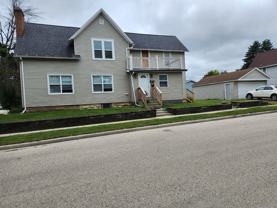 288 S Hickory St #LOWER - Photo 1 of 1