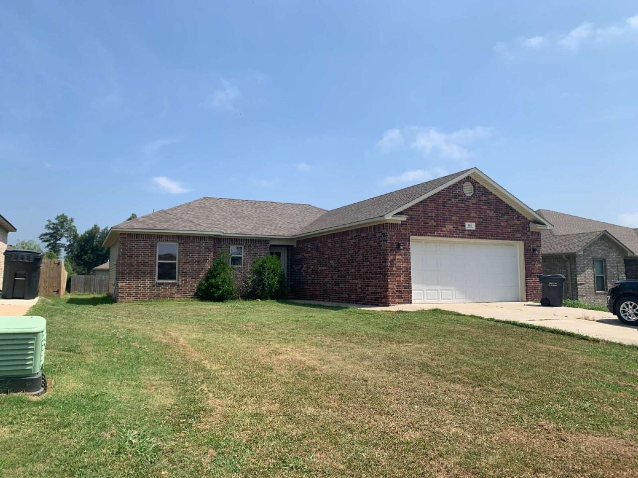 434 Wildwood Pt - Photo 2 of 22