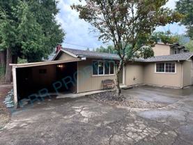 775 Se Roberts Ave - Photo 1 of 1