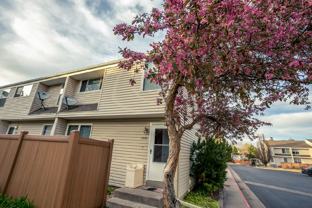 4240 E Maplewood Way - Photo 1 of 1