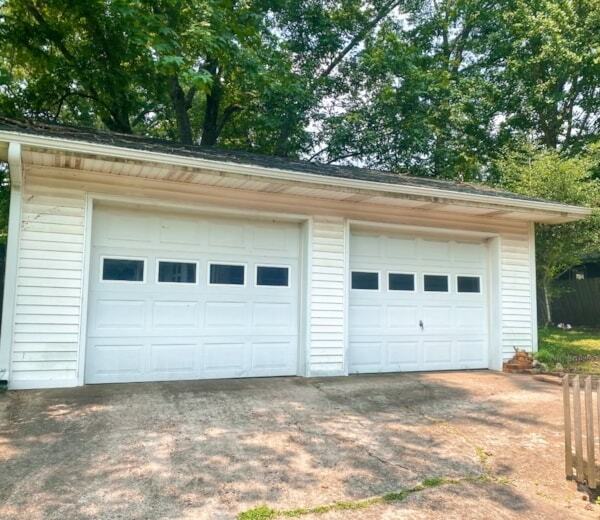 316 Edgewood St - Photo 2 of 18