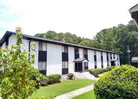 featured image of 640 Glendale Place