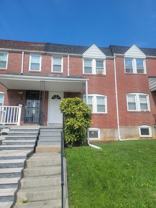 40 Warren Rd #B - Photo 1 of 1