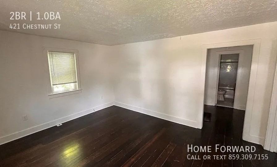 421 Chestnut St - Photo 2 of 6