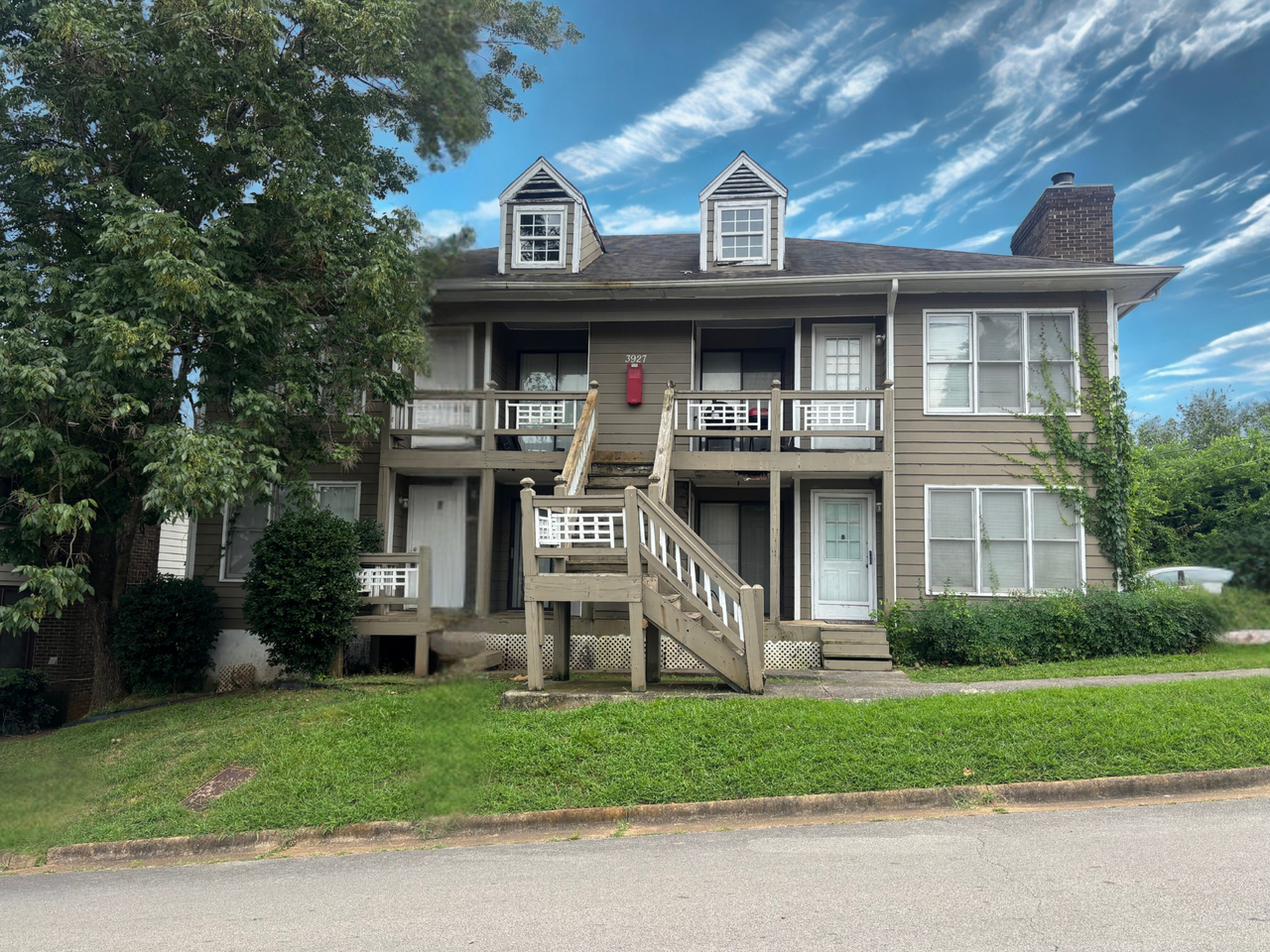 3927 Highridge Drive Southwest #C - Photo 3 of 14