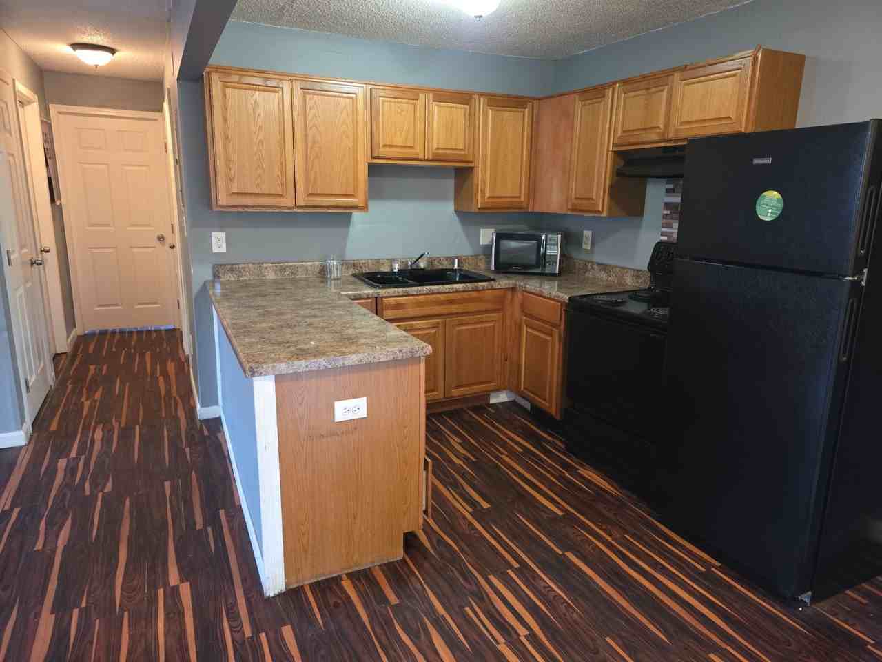 3927 Highridge Dr Sw #C - Photo 4 of 14