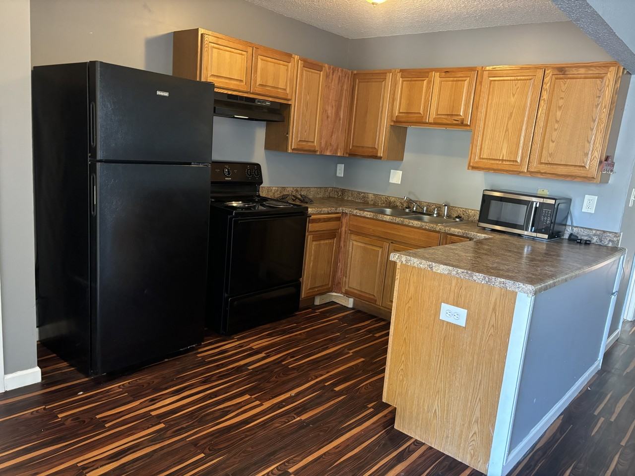 3927 Highridge Drive Southwest #C - Photo 2 of 14