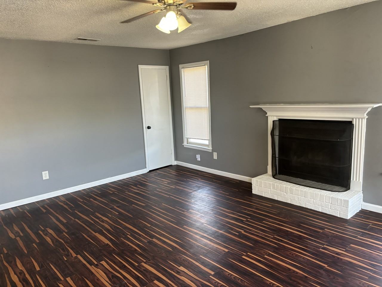 3927 Highridge Drive Southwest #C - Photo 6 of 14