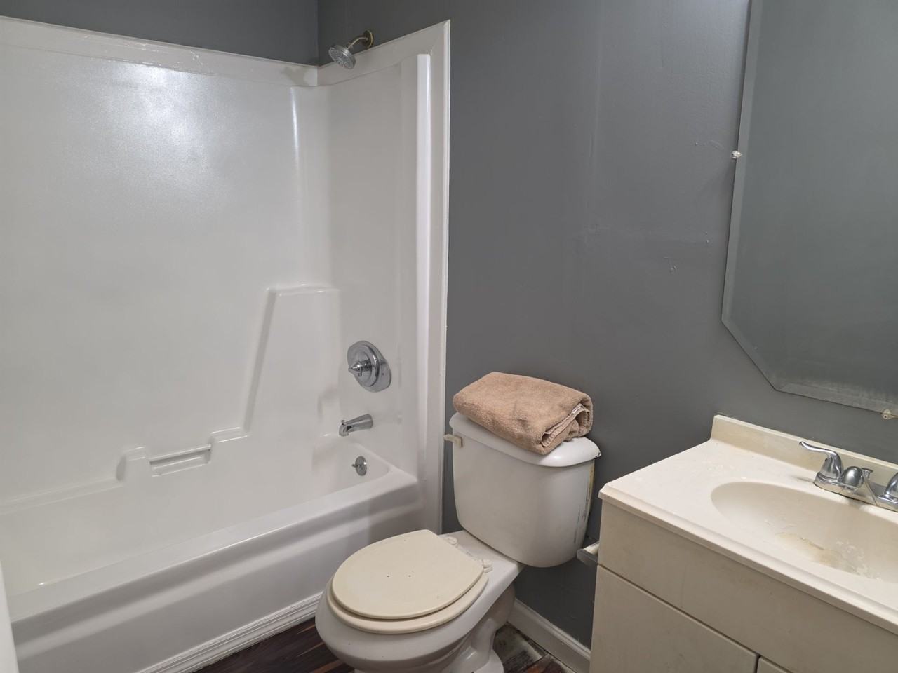 3927 Highridge Drive Southwest #C - Photo 7 of 14