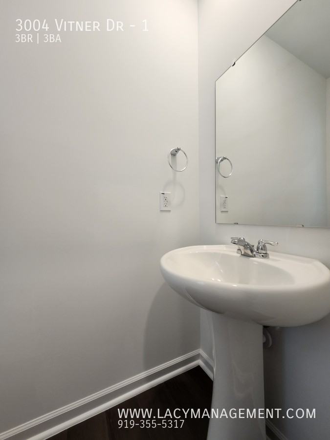 3004 Vitner Dr - Photo 7 of 23