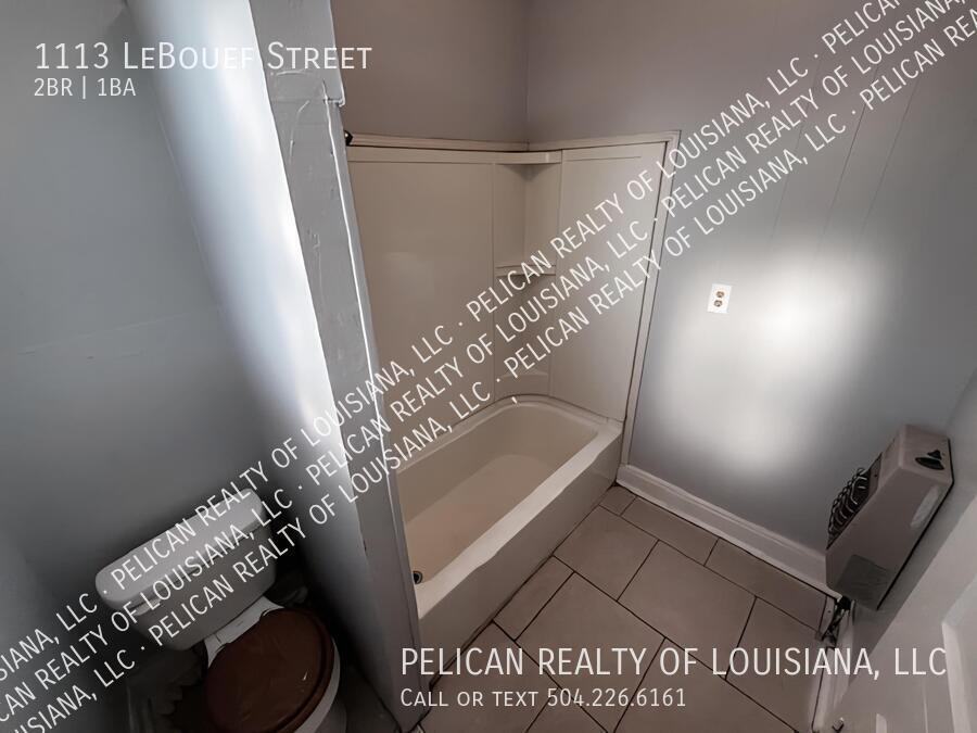 1113 Leboeuf St - Photo 3 of 7