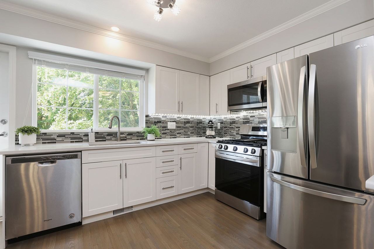 8775 161 Street #107 - Photo 3 of 10