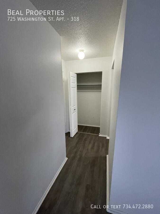 725 Washington St #318 - Photo 6 of 15