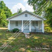 9012 Bush Ave - Photo 1 of 1