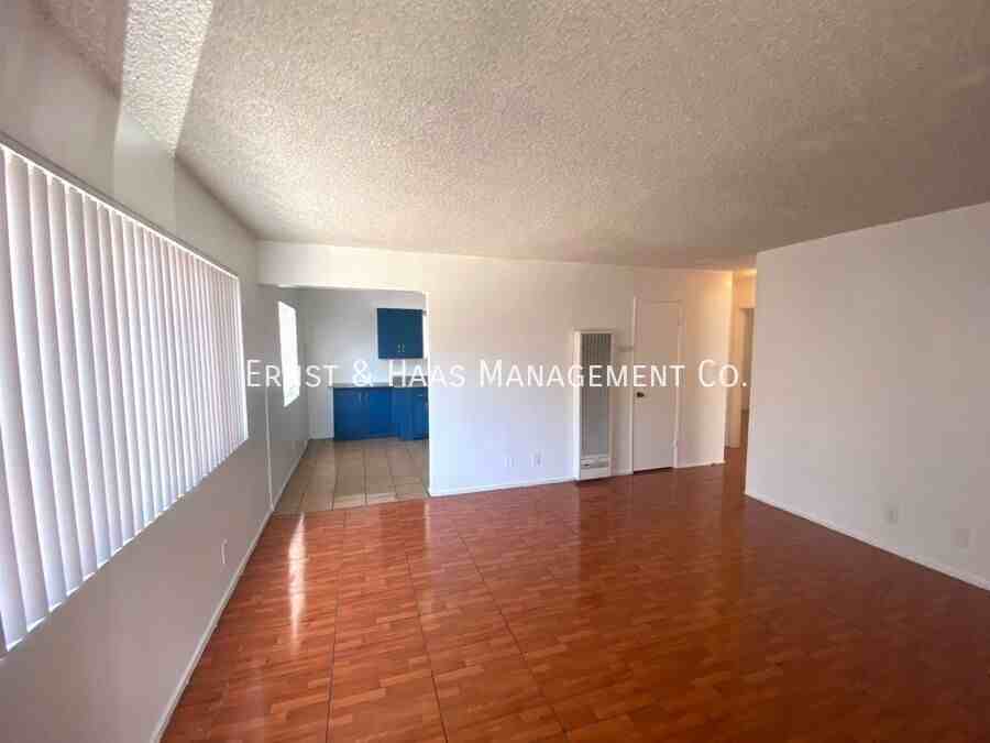 193 East 50th Street #02 - Photo 2 of 13