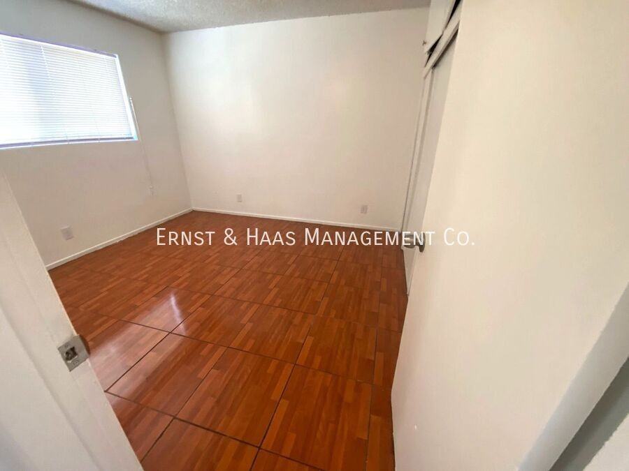 193 East 50th Street #02 - Photo 7 of 13