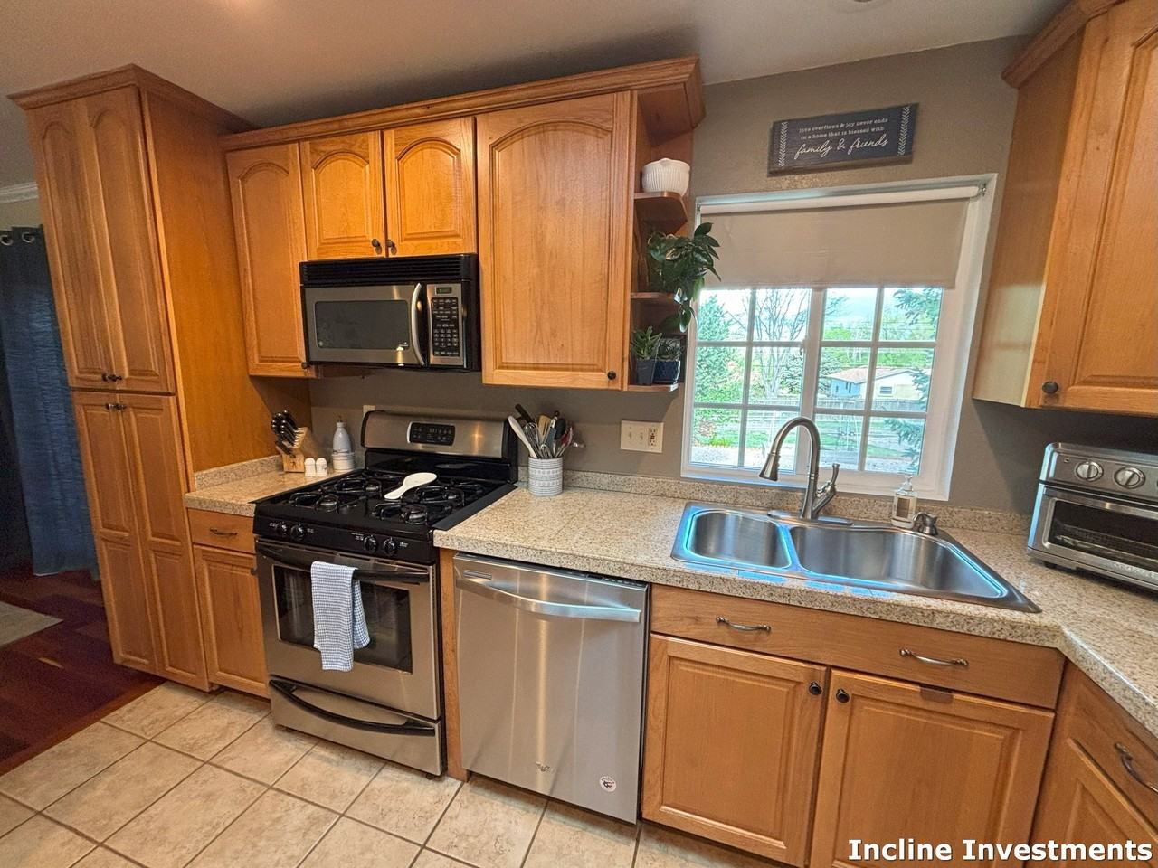 211 Westcott Ave #NA - Photo 5 of 17