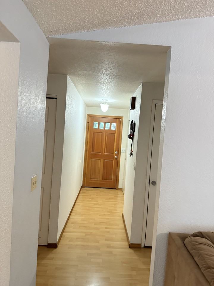 10932 Ne 132nd St #NA - Photo 4 of 12