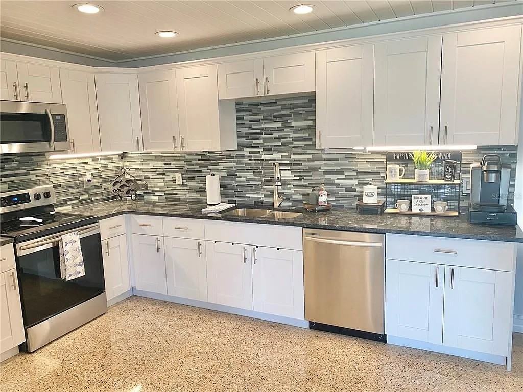 5196 41st St S #NA - Photo 3 of 17