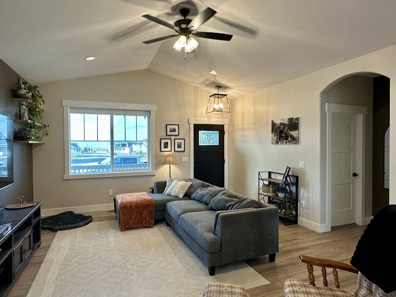 2891 Jeannette Rankin Dr #NA - Photo 7 of 34