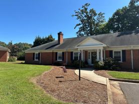2650 Grosvenor Pl - Photo 1 of 1
