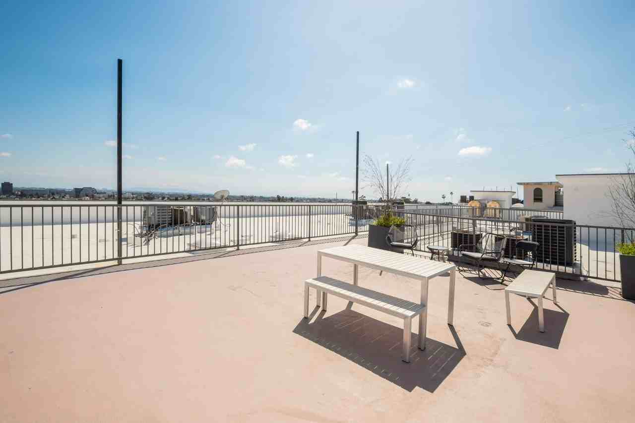 1317 Westgate Ave - Photo 5 of 7