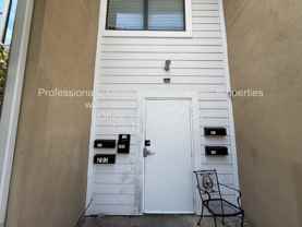 2724 Crossview Dr Unit 201 - Photo 1 of 1