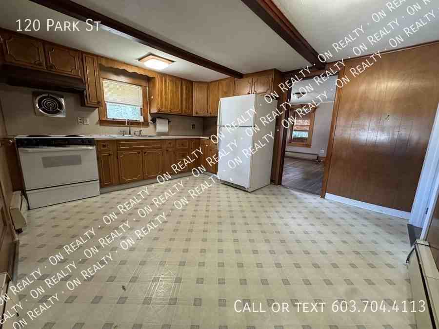 120 Park St - Photo 2 of 12