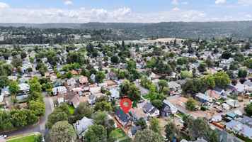 featured image of 2016 W Gardner Ave