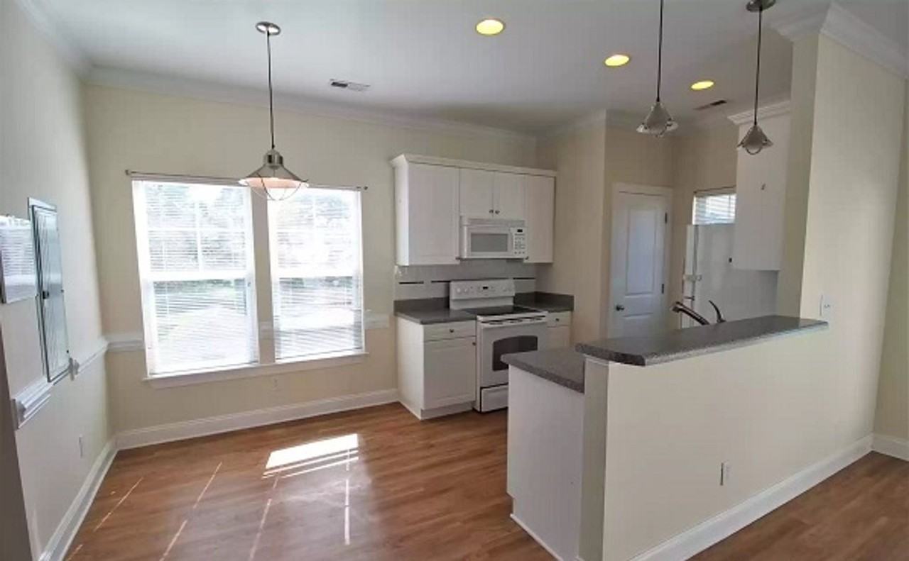 281 Fulcher Landing Rd - Photo 4 of 50