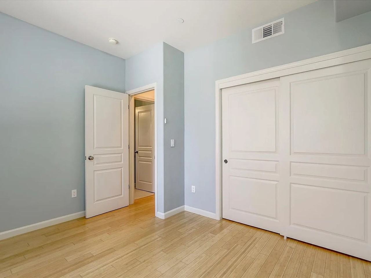 535 Moreland Way - Photo 7 of 11