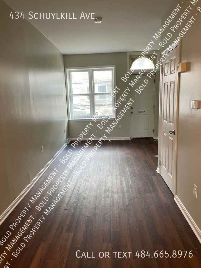 434 Schuylkill Ave - Photo 2 of 10