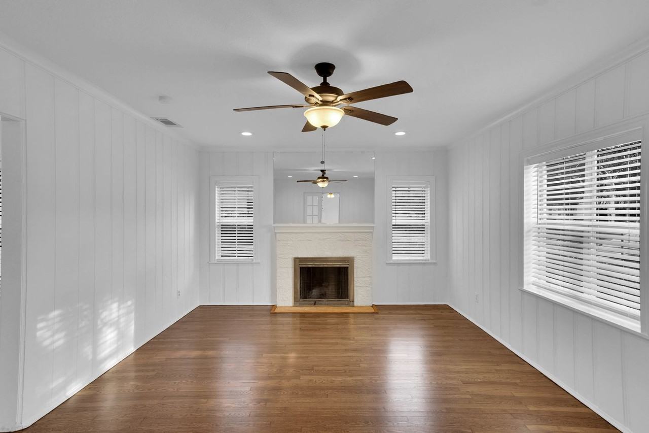 3440 Rogers Ave - Photo 3 of 23