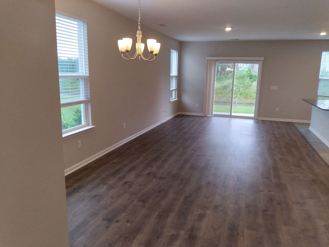 141 Goldenrod Cir - Photo 4 of 18