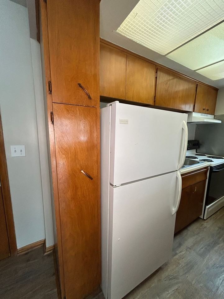 424 W 24th Street Apartments! | LEASING 1 BEDROOMS! - Photo 3 of 24