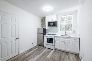 1818 N Broadway #4 - Photo 1 of 1